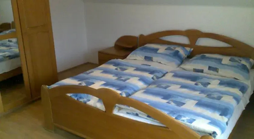 Miki Apartmanok és Vendégházak