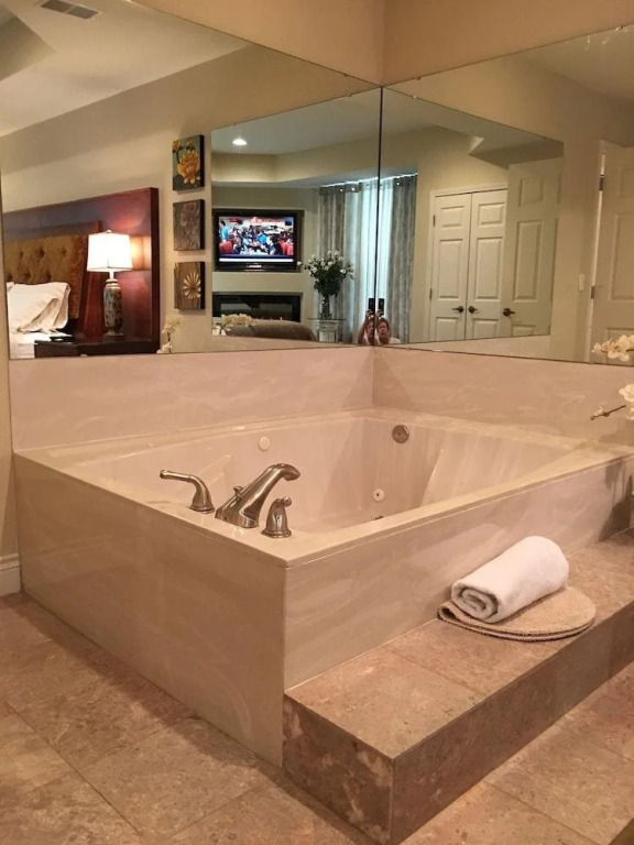 Perfectly Romantic Branson Condo