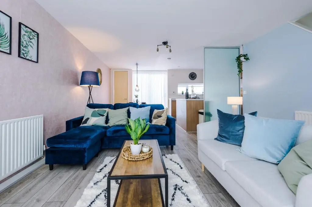 Luxury City Stay Coop Live & Etihad with Free Parking