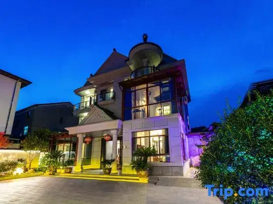 Tonglu Yuxi Mountain Homestay