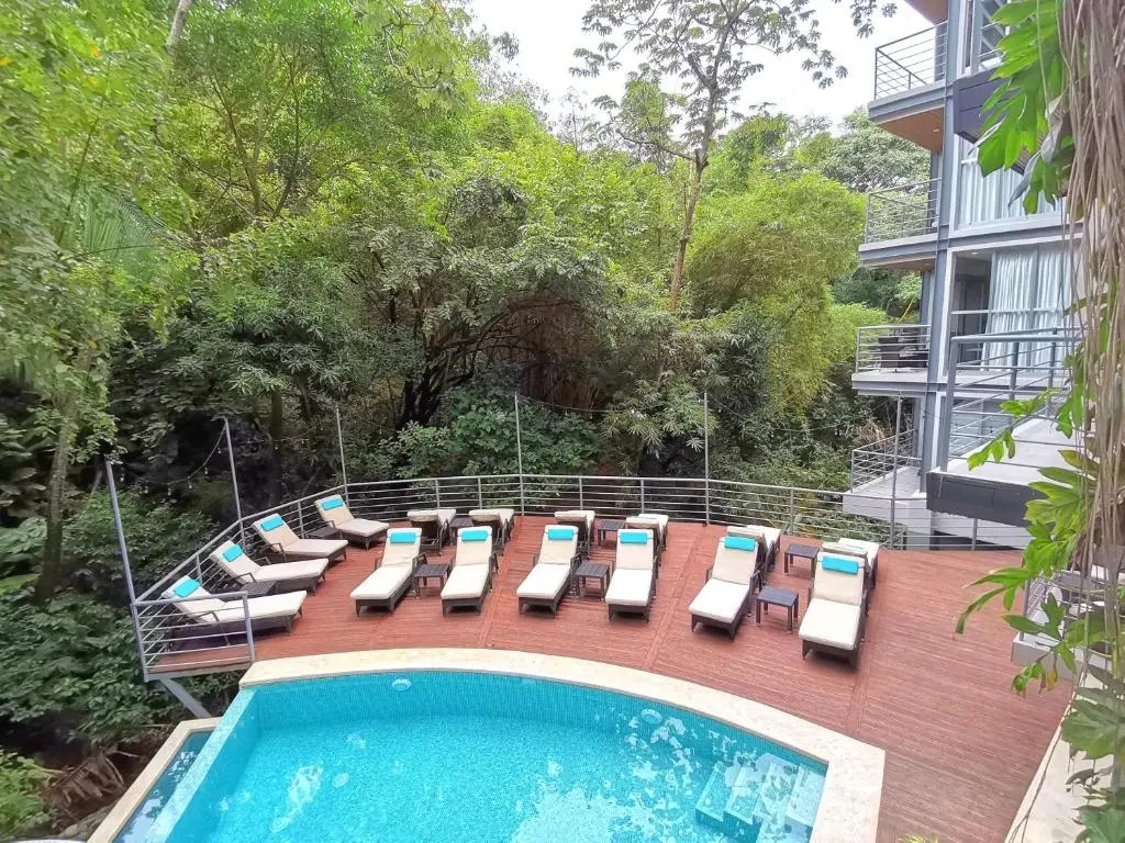 Jungle Villa