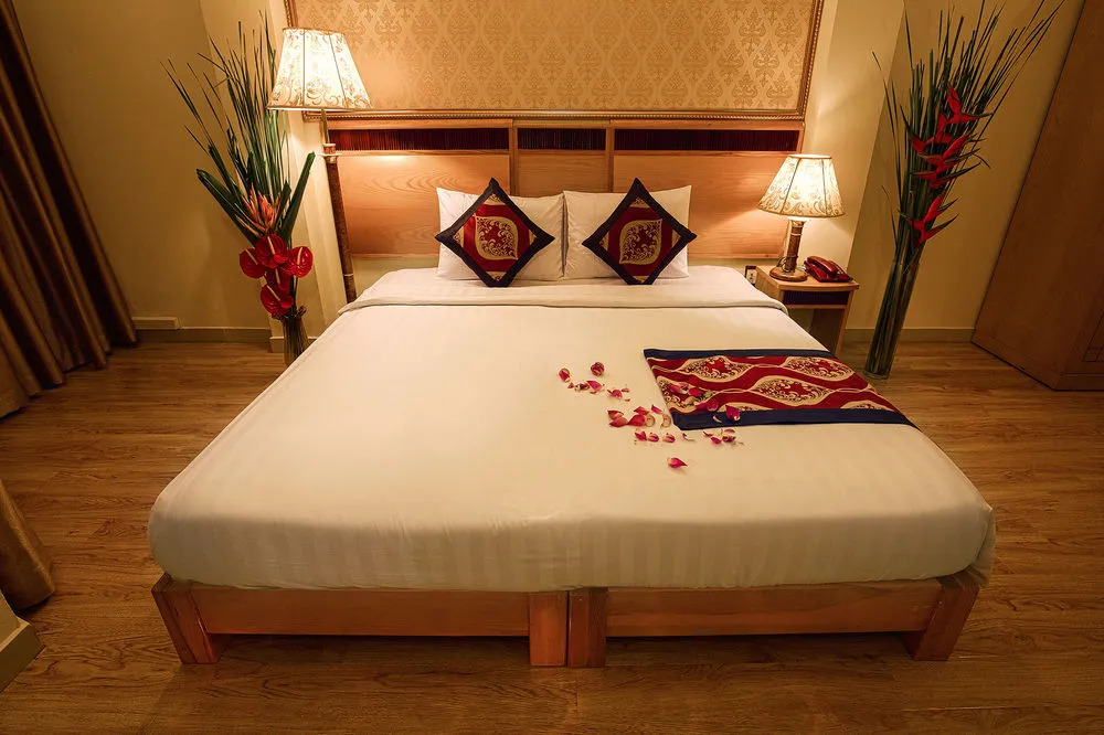 Goldland Hotel