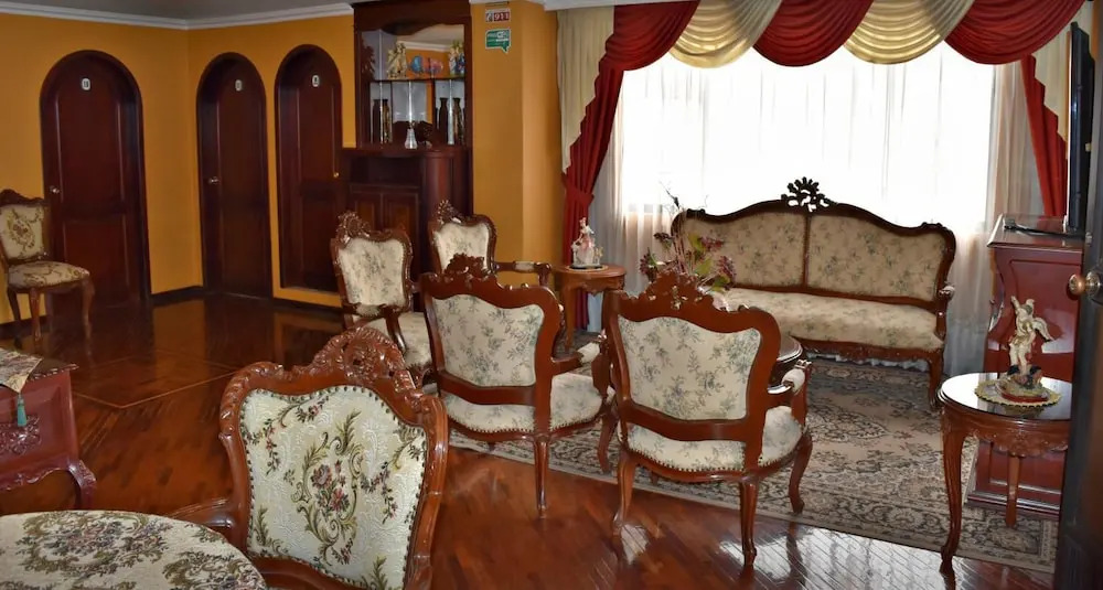 Kinde House