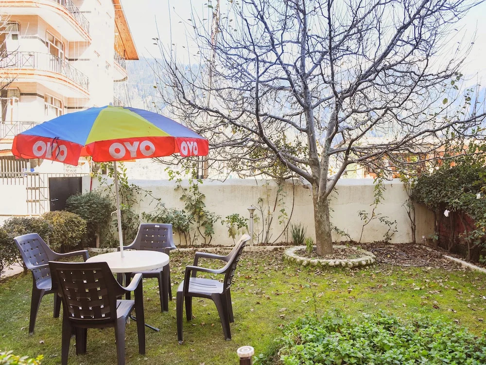 OYO 23131 Village Heart Cottage
