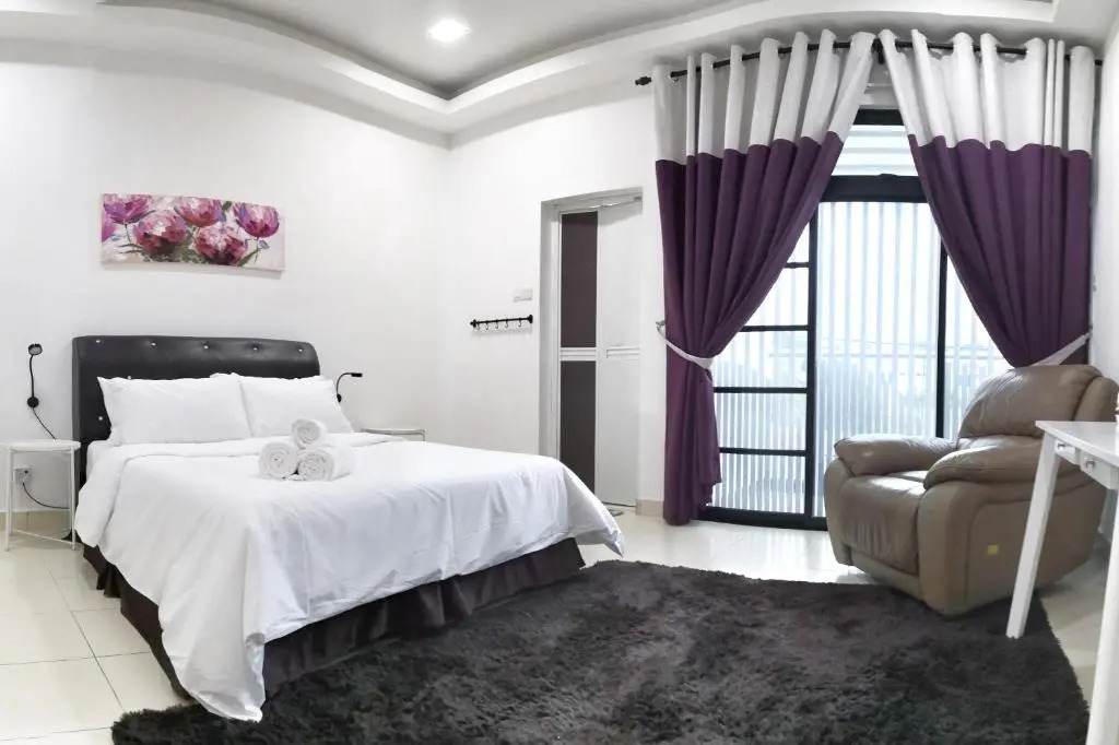 Teratak Persona Homestay. 4 rooms double storey terrace in Kuantan City