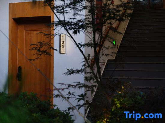Lijiang Lanrun Homestay (Mufu Area, South Gate of Lijiang Old Town)