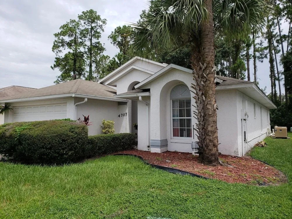 Windward Cay 4707
