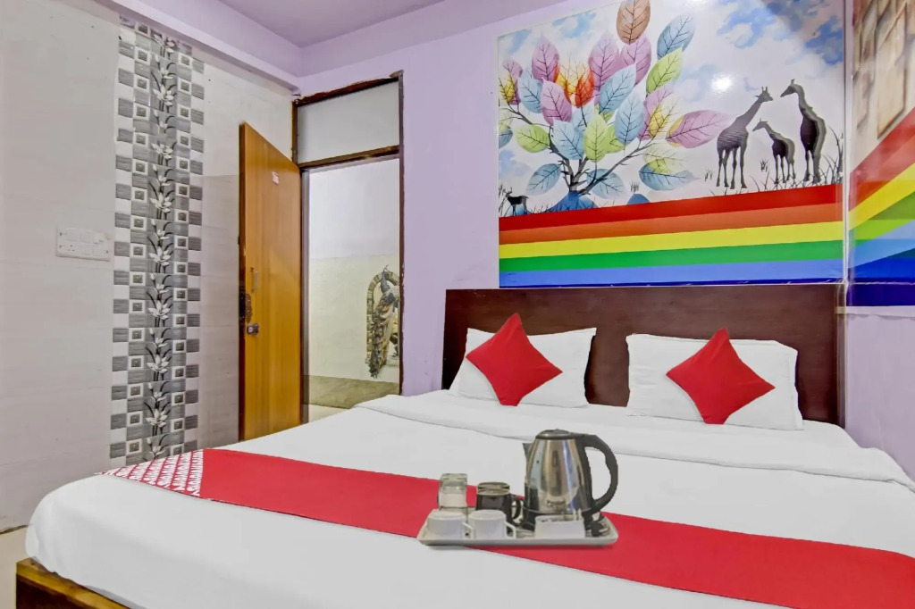 SPOT ON 70037 Hotel Delight Inn