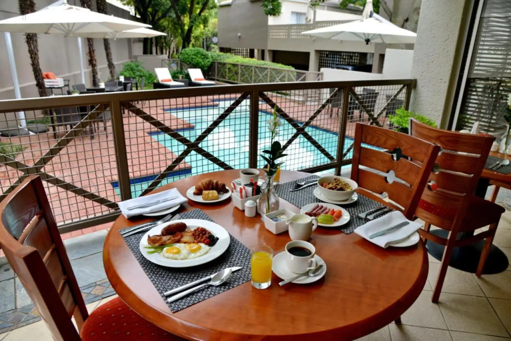 Courtyard Hotel Sandton