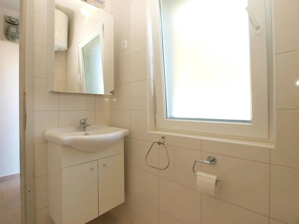 Apartment 1215