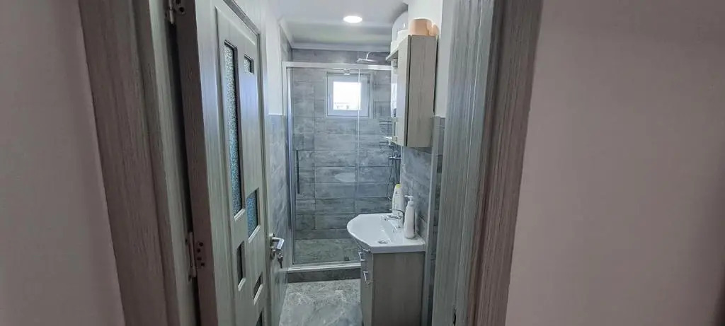 Apartament Bratu strada Rozelor Etaj 3