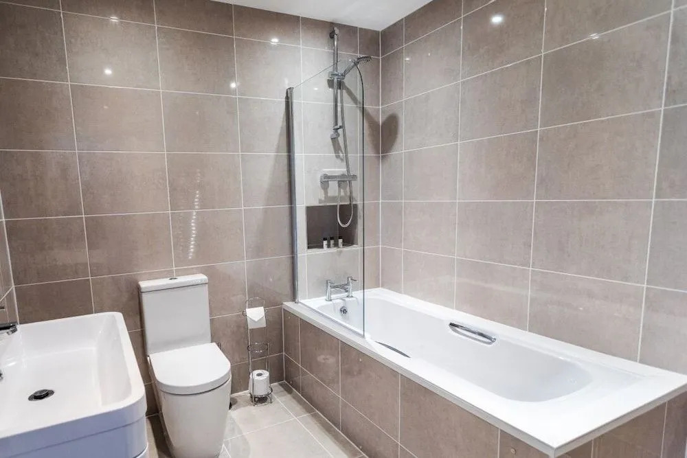 Suite Life Serviced Apartments - Old Town