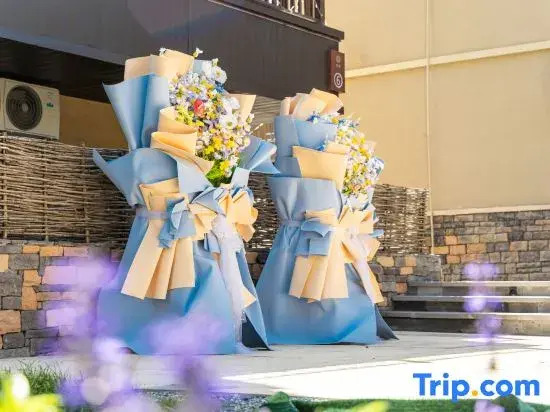 Floral Hotel Changbaishan Baihe Left Bank