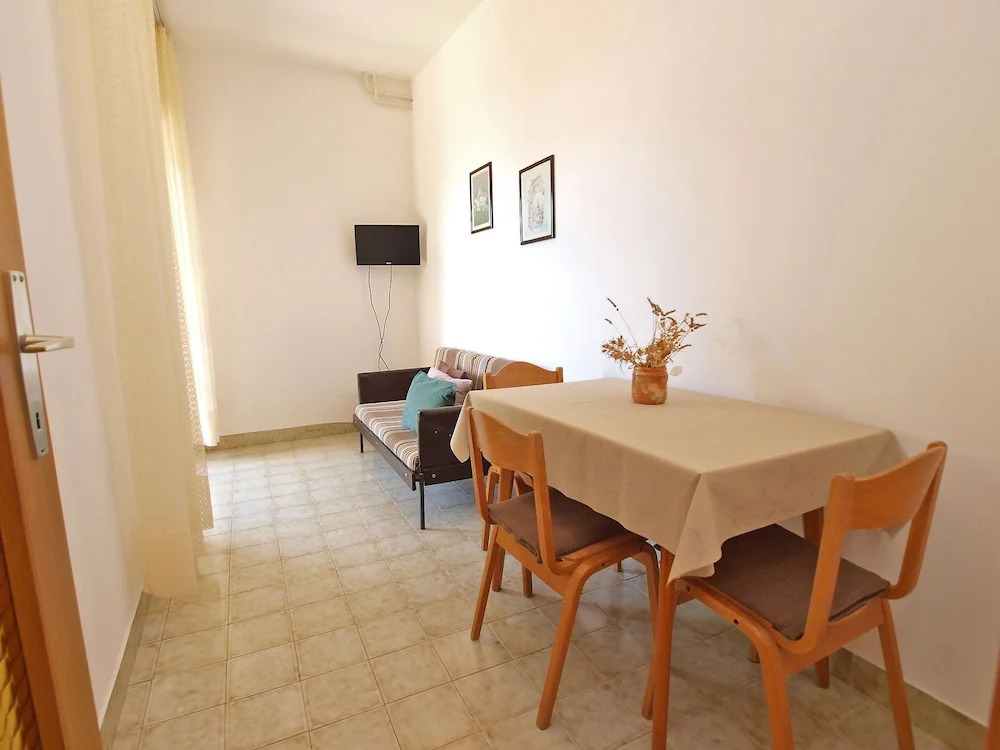 Apartments Jolanda 911