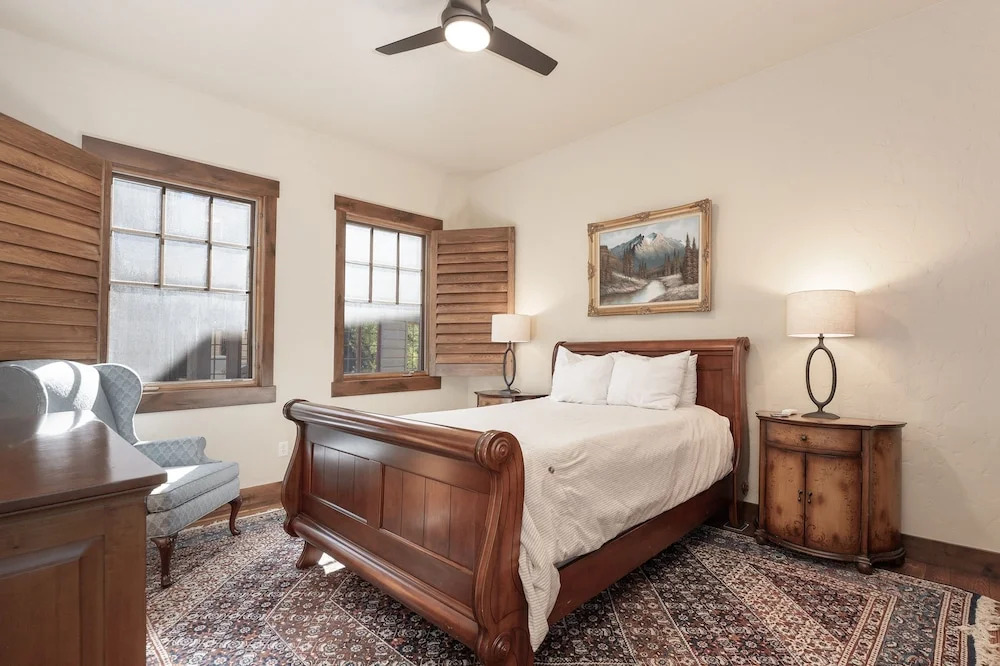 Base Camp At Iron Horse... 4 Bedroom Townhouse by RedAwning