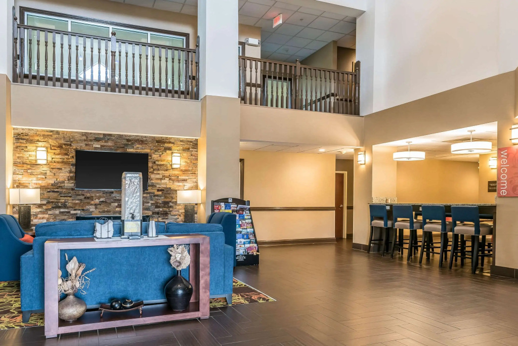 Comfort Suites Springfield I-70