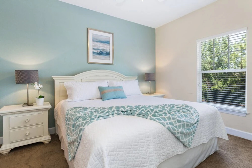 Lucaya Village - 2960 Lucayan Harbour Circle 1-104