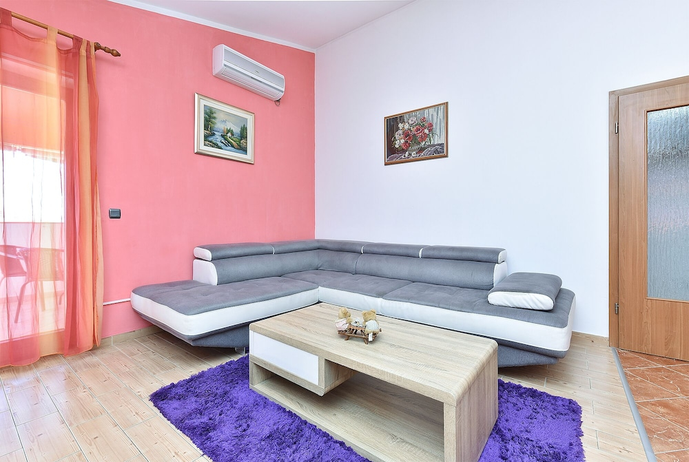 House Galizana 1962