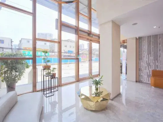 Huake Jiacheng Hotel (Xiangyang Railway Station)