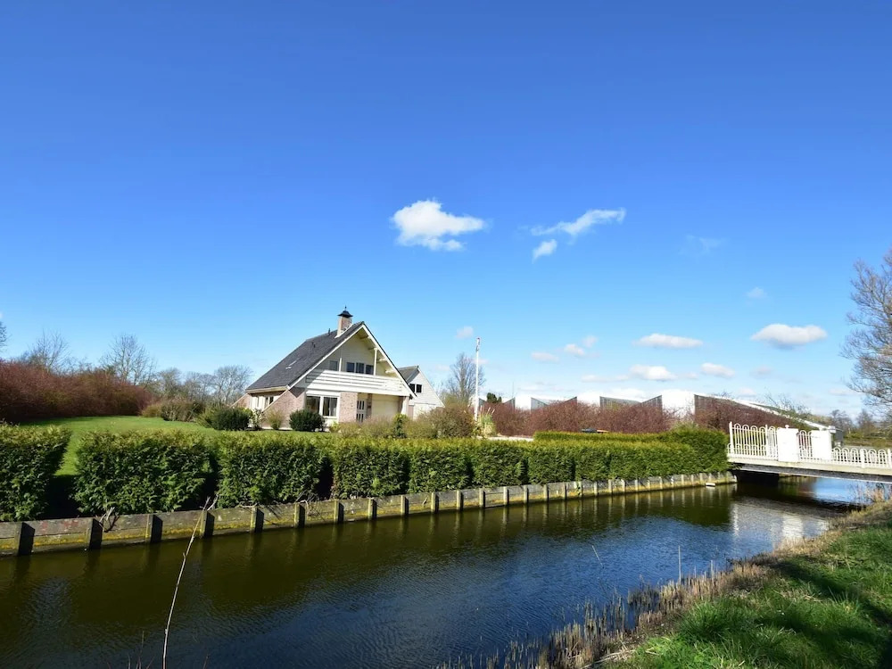 Scenic Villa Near Bergen Close to the sea