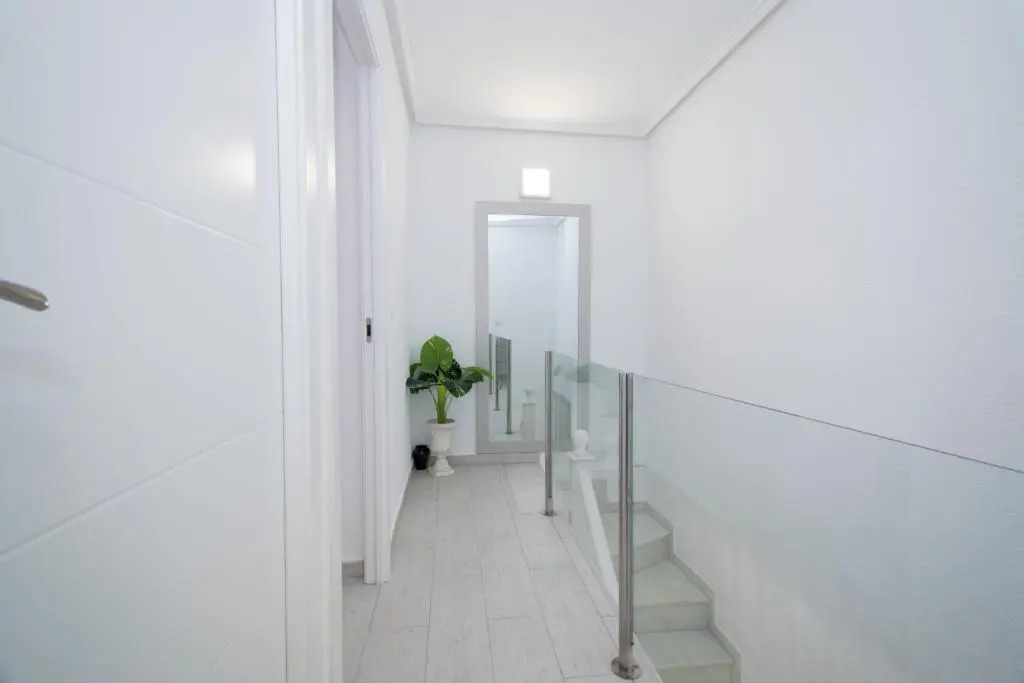 077 Hidden Paradise - Alicante Holiday