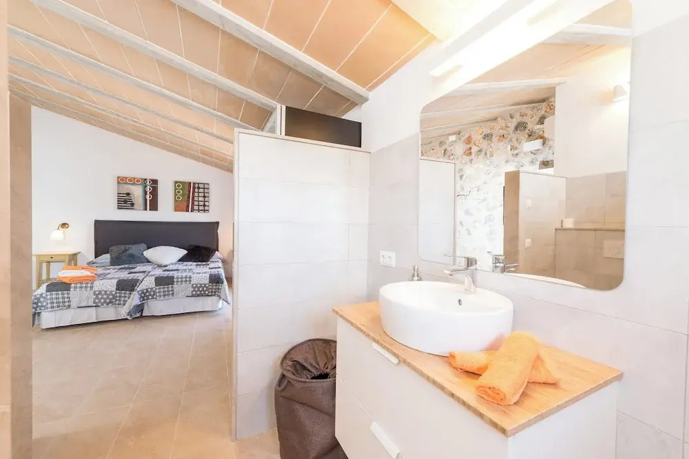 - House In
