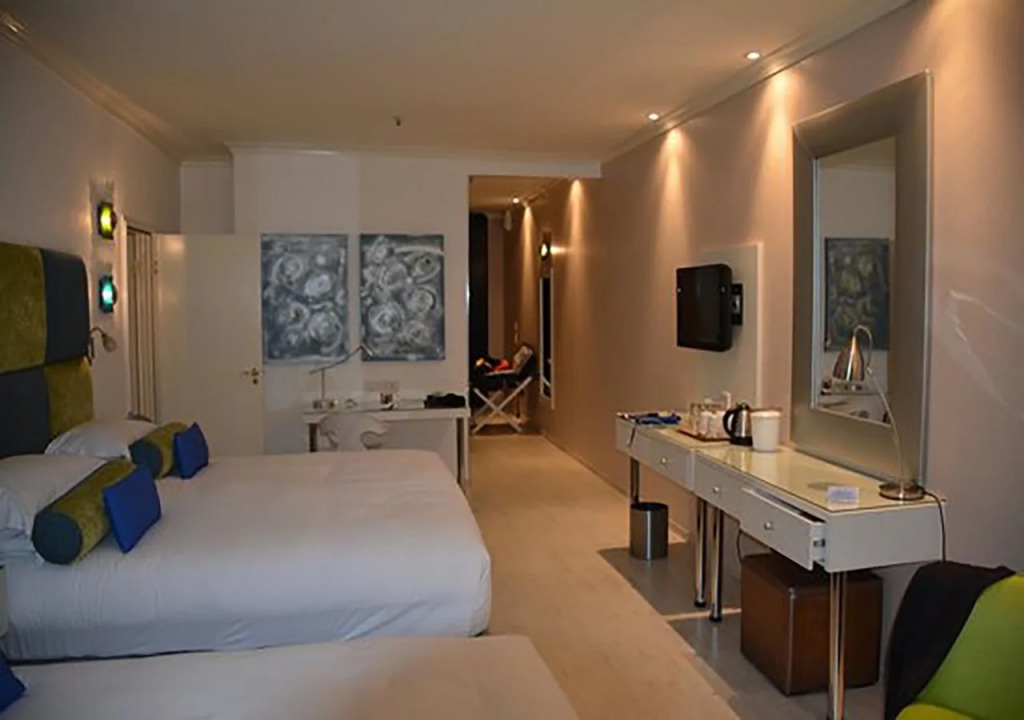 Peermont Metcourt Suites at Emperors Palace