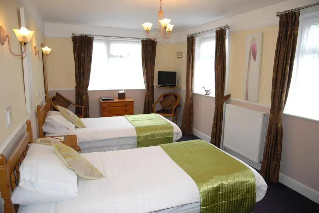 The Kingswood Hotel