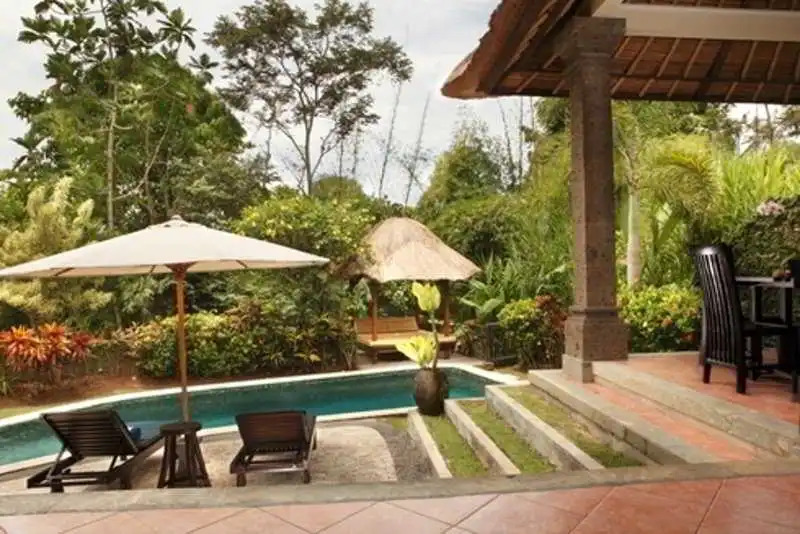 Elbari Villas