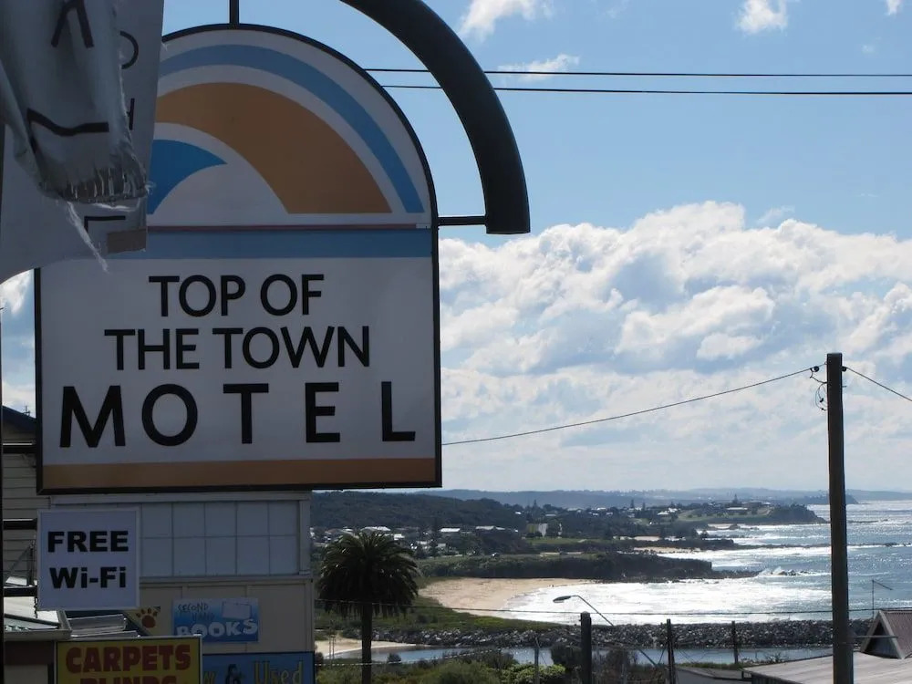 Top of the Town Motor Inn