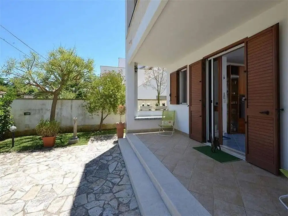 Holiday Villa Close to the Sea, With Garden and Parking Space in Torre Specchia