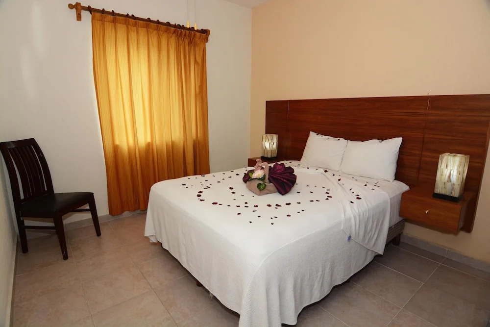 Superior Apt Rinc Del Sol 2 BR 2 BathR