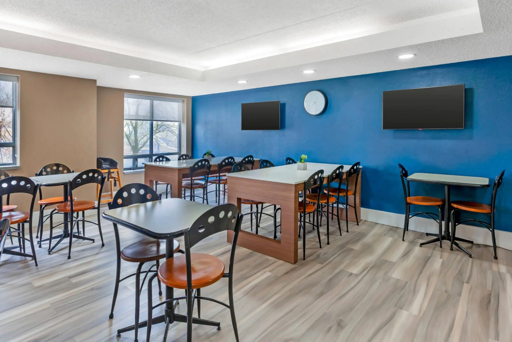 Quality Suites