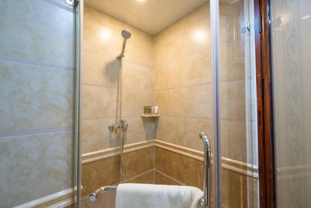 Yihao Hotel Shenzhen