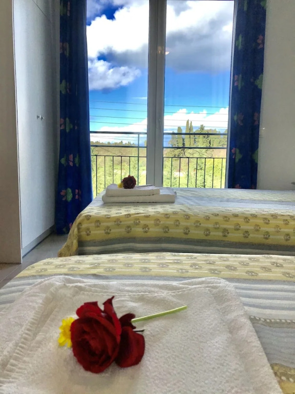 Room-banos Apartment With 2 Rooms and sw