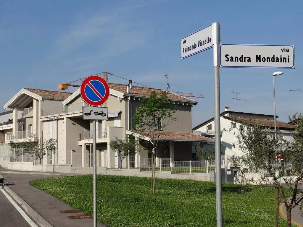 Nuovo Laghetto Del Frassino