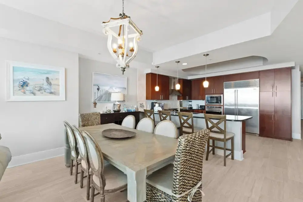 Turquoise Place 1108 D