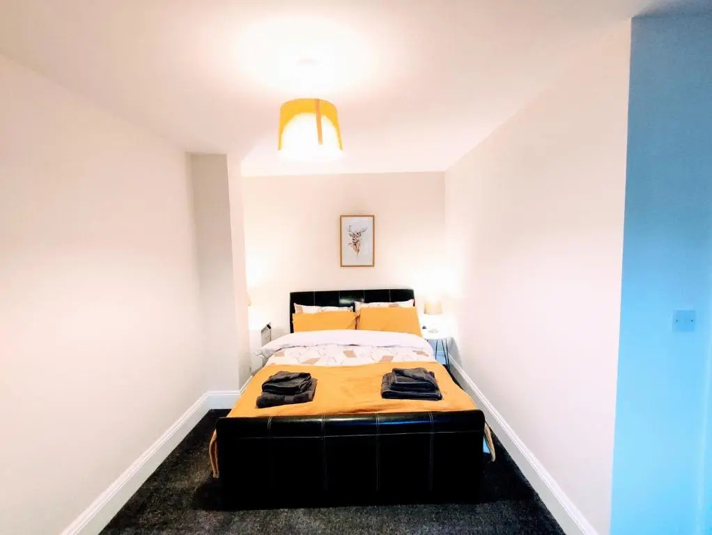 Crystal Suite 2 -free private parking