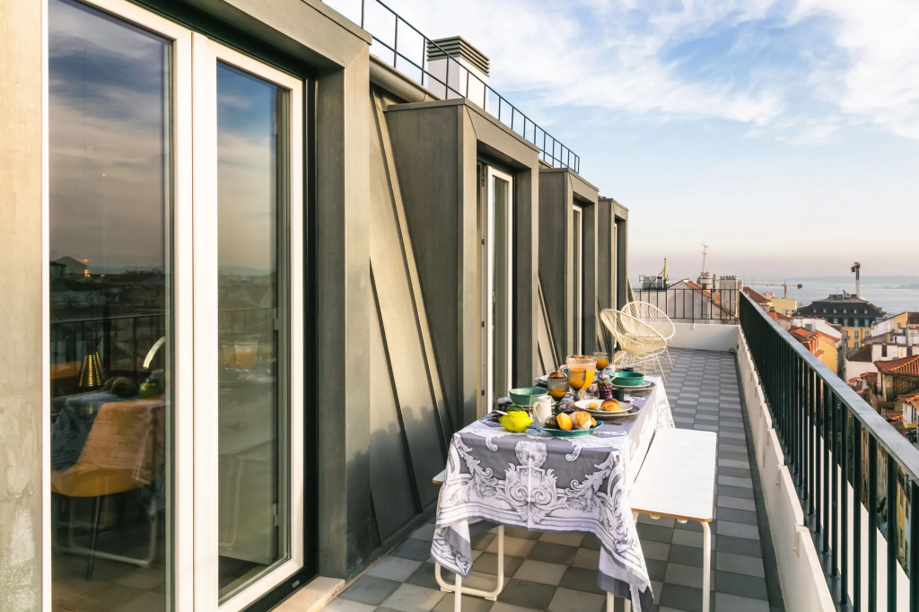 Almaria - Ex Libris Apartments | Chiado