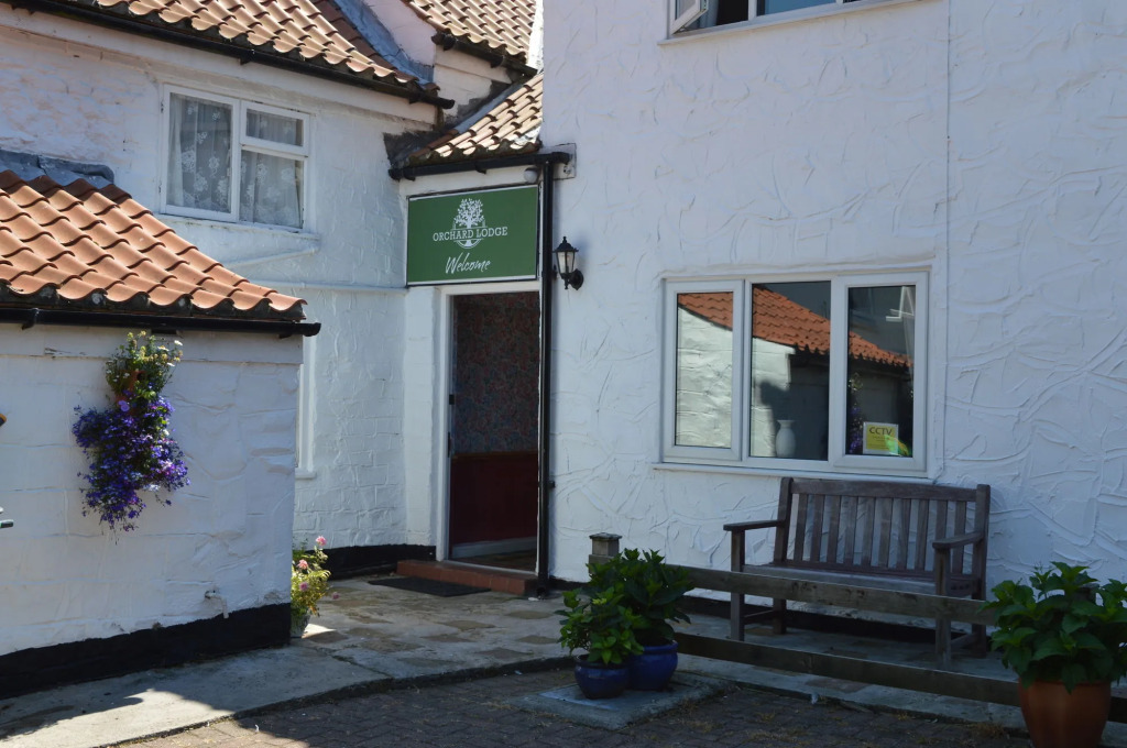 Orchard Lodge