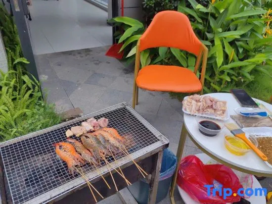 Huidong Xunliao Bay Wanyi Swimming Pool Homestay