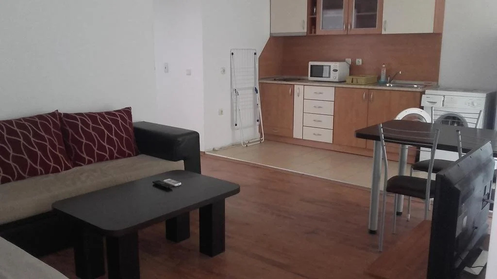 Global Ville Apartcomplex