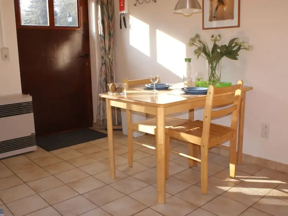 Peaceful Bohon Apartment