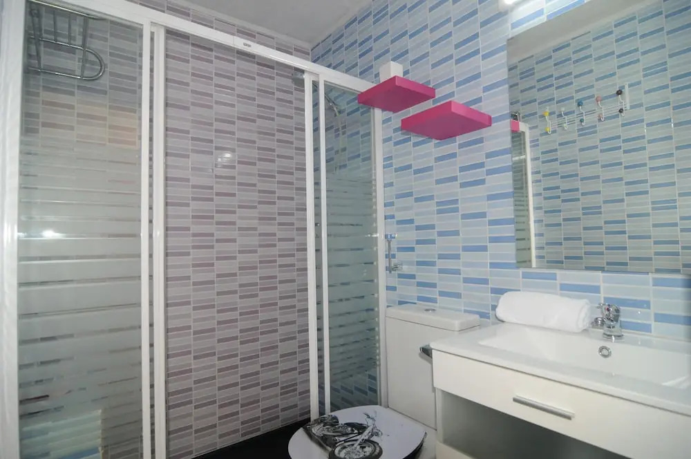 HomeHolidaysRentals Petxina-Costa Brava