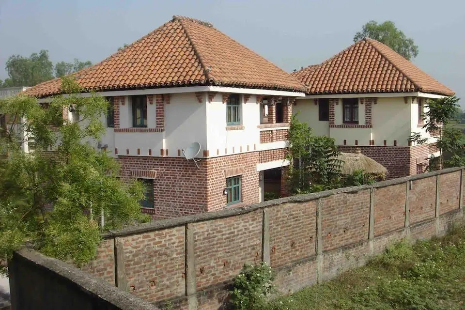 Aamar Bari Hotel