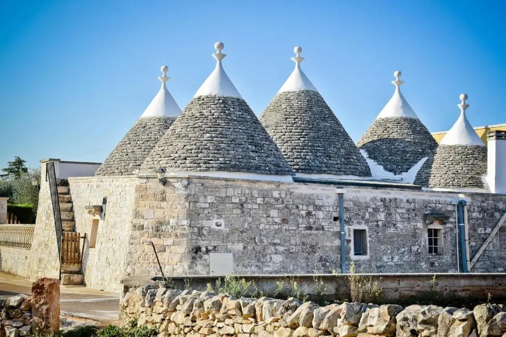 I CINQUE TRULLI with Swimming Pool
