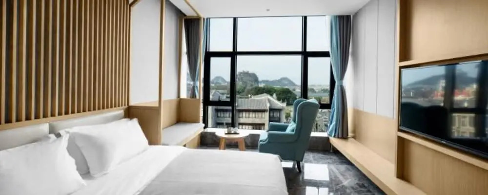Guilin Gangshe Hotel East&West Alley