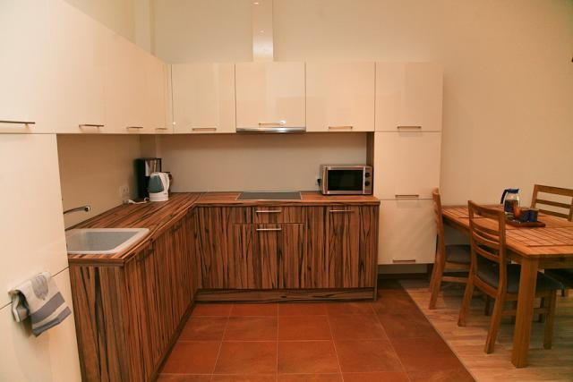 Quiet Center Apartment