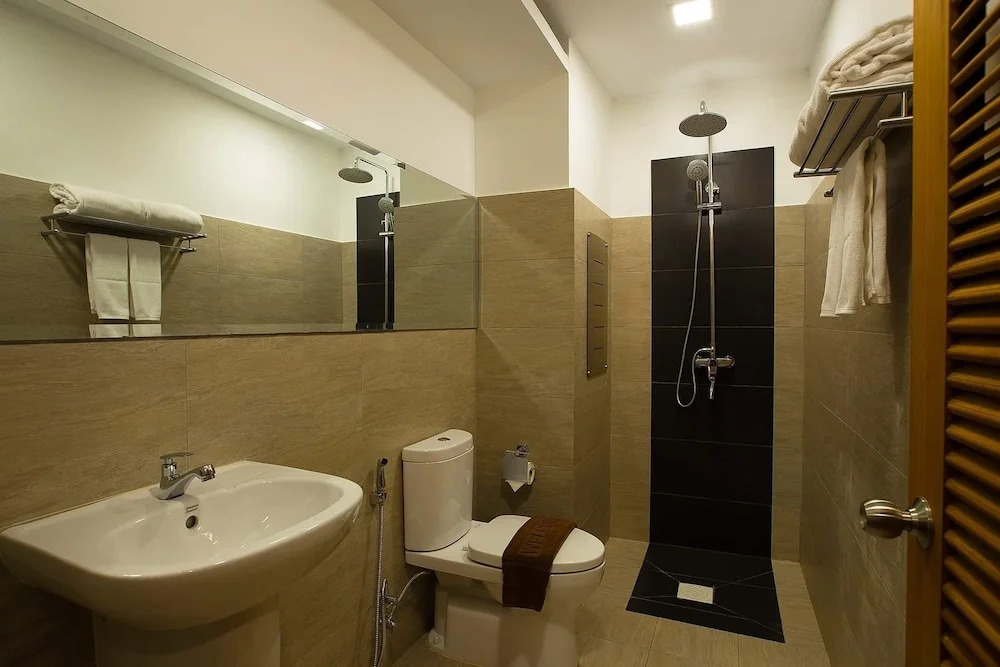 Hotel Platinum Square