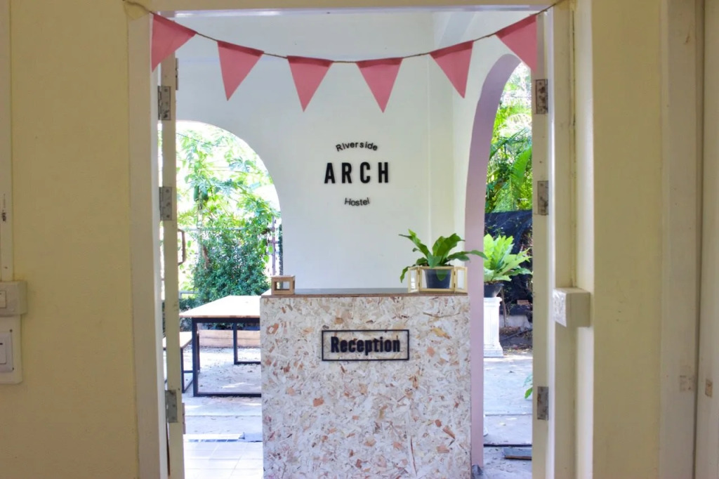 Arch riverside hostel